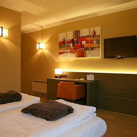 Donny Hotel 4*